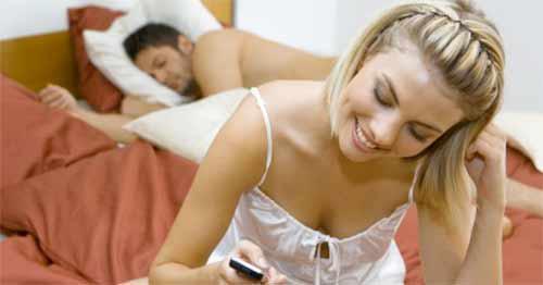 Signs of a Cheating Wife: How to Spot Infidelity